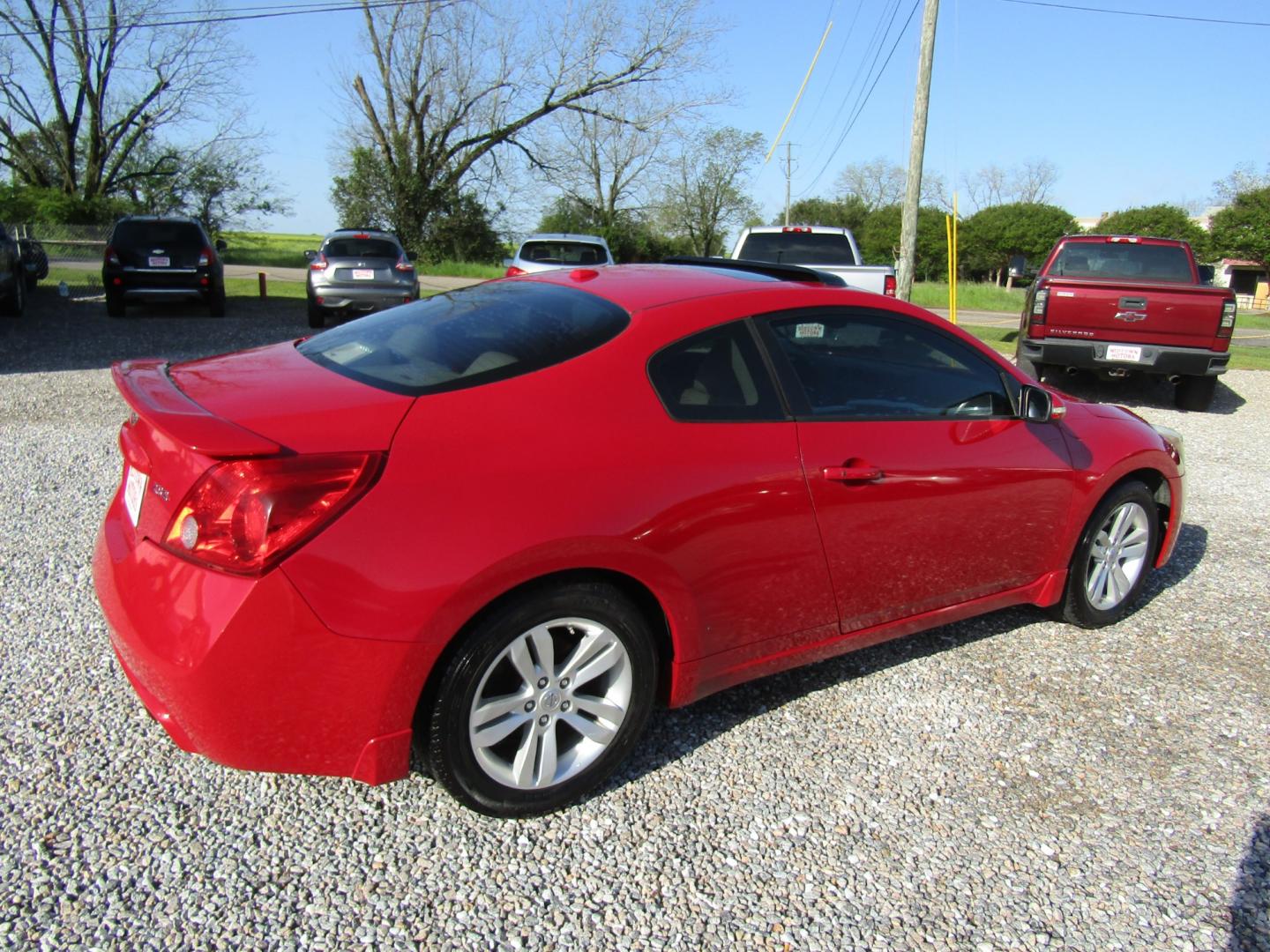 2012 Red /Tan Nissan Altima 2.5 S 6M/T Coupe (1N4AL2EP0CC) with an 2.5L L4 DOHC 16V engine, Automatic transmission, located at 15016 S Hwy 231, Midland City, AL, 36350, (334) 983-3001, 31.306210, -85.495277 - Photo#6